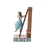 Figurine Belle dans sa bibliothèque Disney traditions 6016894