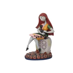 Figurine Sally sur une...