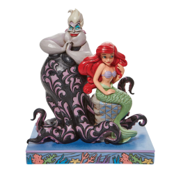 Figurine Ariel et Ursula...