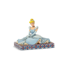 Figurine Cendrillon en pose Disney traditions